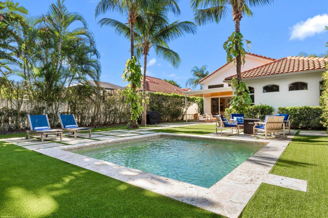 12593 Mallet Cir 052
