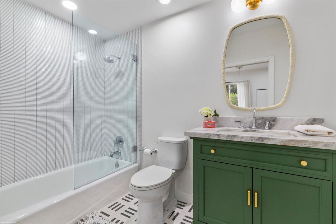 12593 Mallet Cir 041