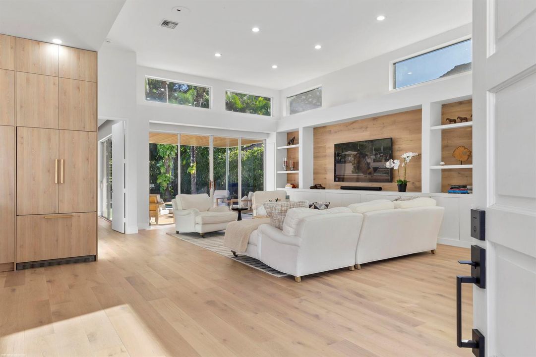 12593 Mallet Cir 017