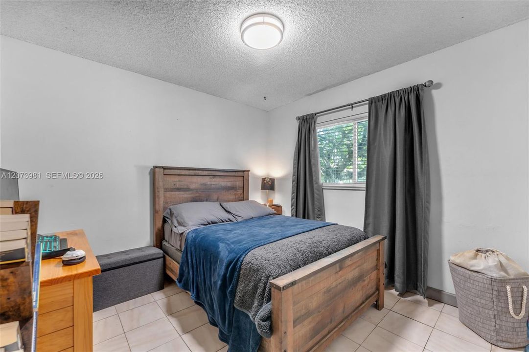 For Sale: $530,000 (3 beds, 2 baths, 1350 Square Feet)