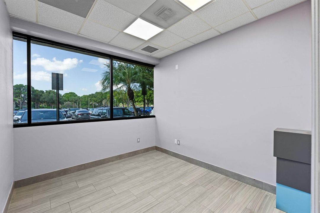 30-web-or-mls-A7404894