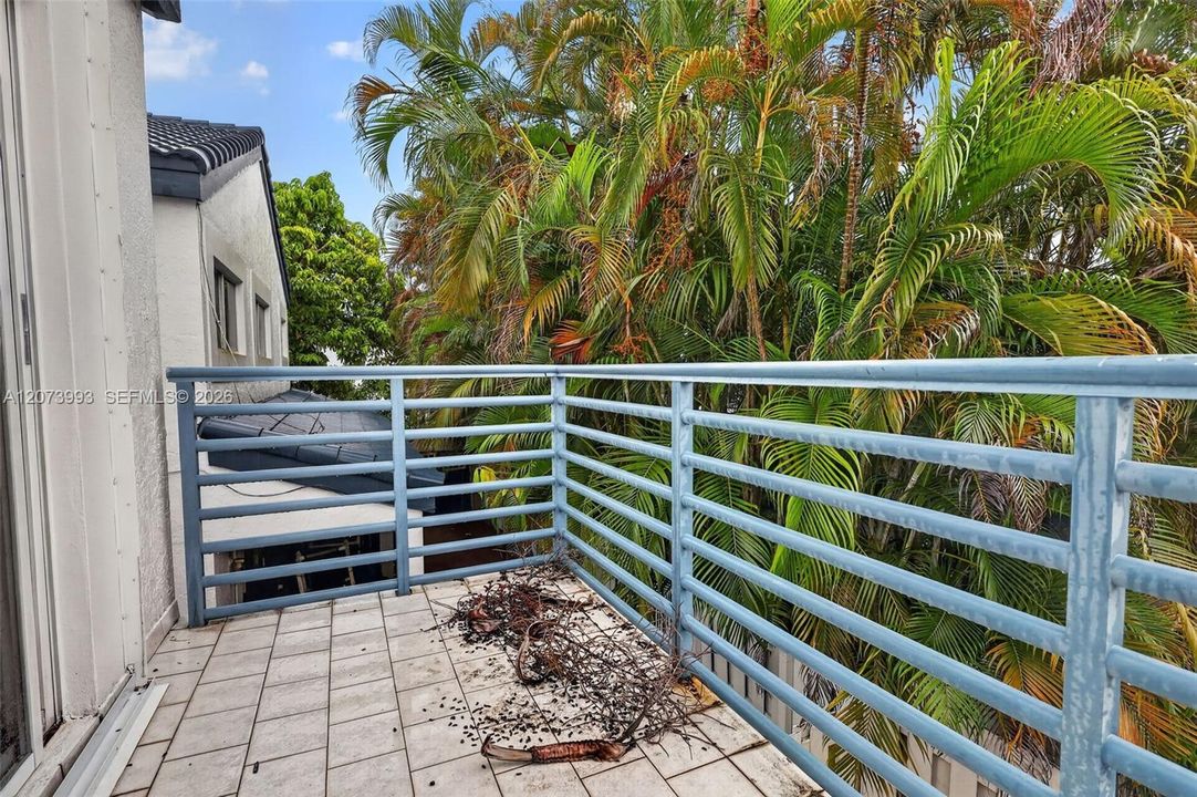 For Sale: $399,900 (3 beds, 2 baths, 1449 Square Feet)