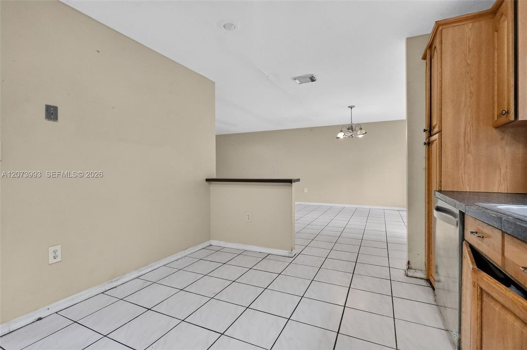 For Sale: $399,900 (3 beds, 2 baths, 1449 Square Feet)