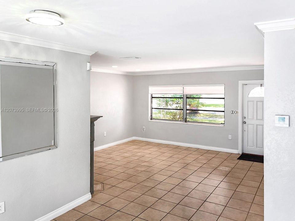 For Sale: $580,000 (3 beds, 2 baths, 1502 Square Feet)