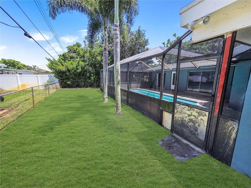 For Sale: $580,000 (3 beds, 2 baths, 1502 Square Feet)