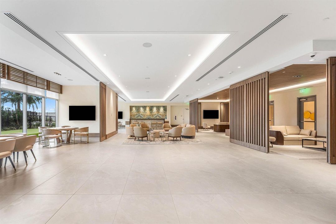 053-220LakeShoreDrive-1107-LakePark-FL-3