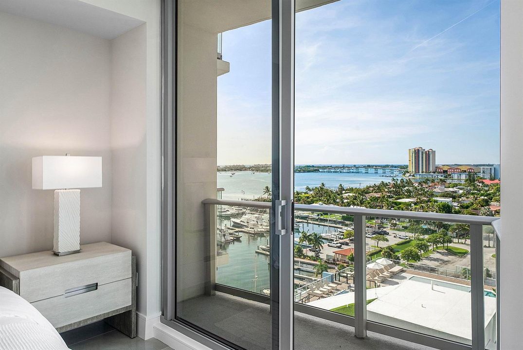 028-220LakeShoreDrive-1107-LakePark-FL-3