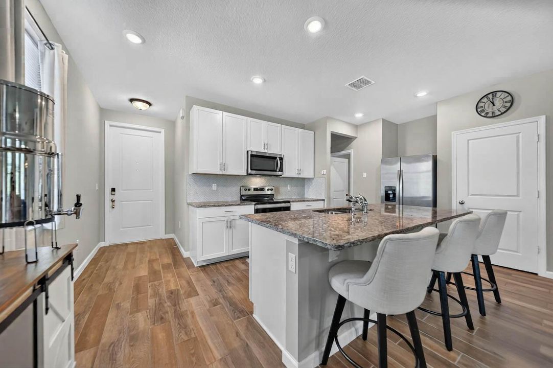 kitchen1.jpg-FULL