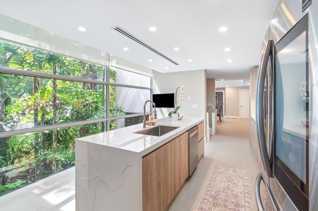 14-1509 NE 4th Place Ft. Lauderdale FL-1