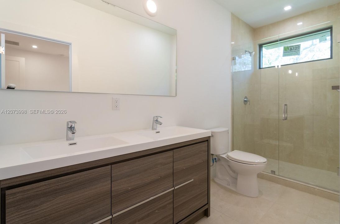 For Sale: $599,000 (3 beds, 2 baths, 1582 Square Feet)