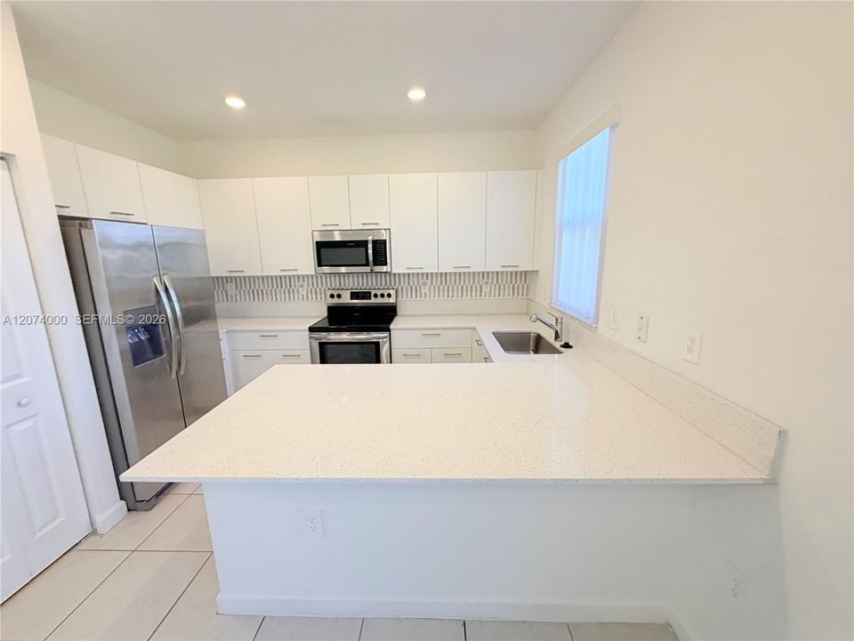 For Sale: $454,000 (3 beds, 2 baths, 1483 Square Feet)
