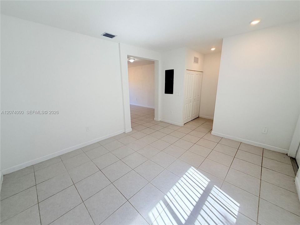 For Sale: $454,000 (3 beds, 2 baths, 1483 Square Feet)