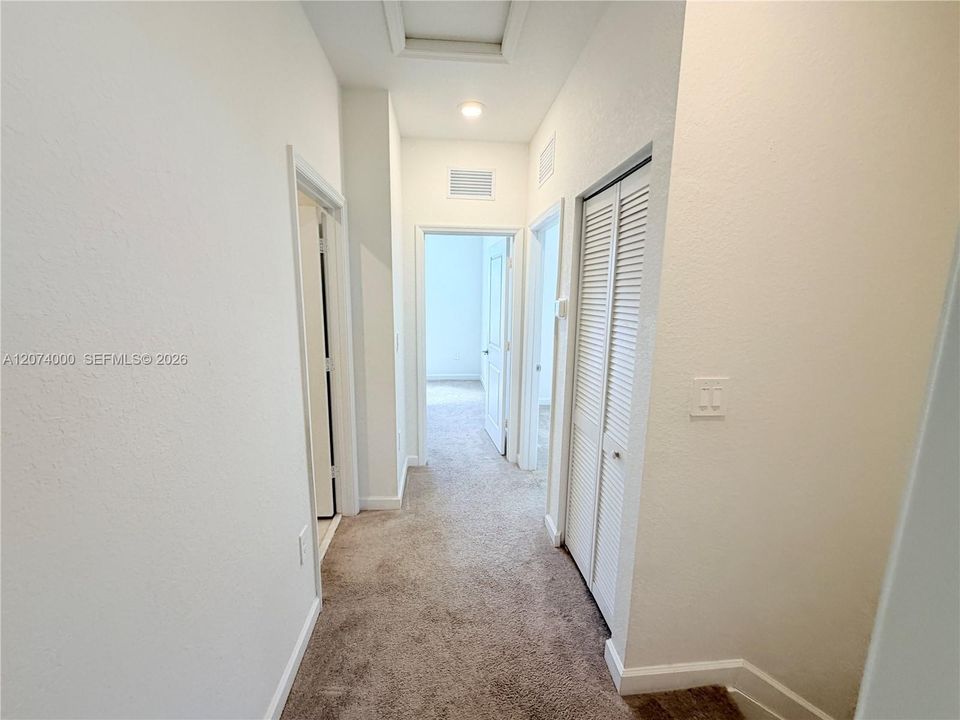 For Sale: $454,000 (3 beds, 2 baths, 1483 Square Feet)