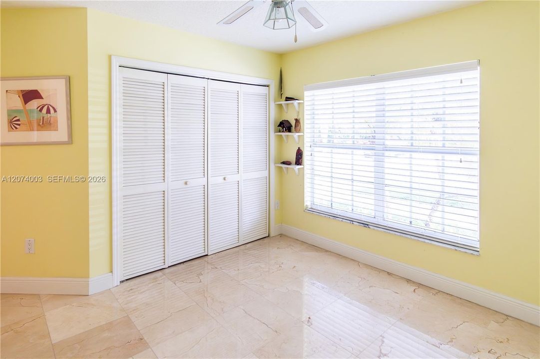 For Sale: $1,050,000 (4 beds, 2 baths, 2178 Square Feet)