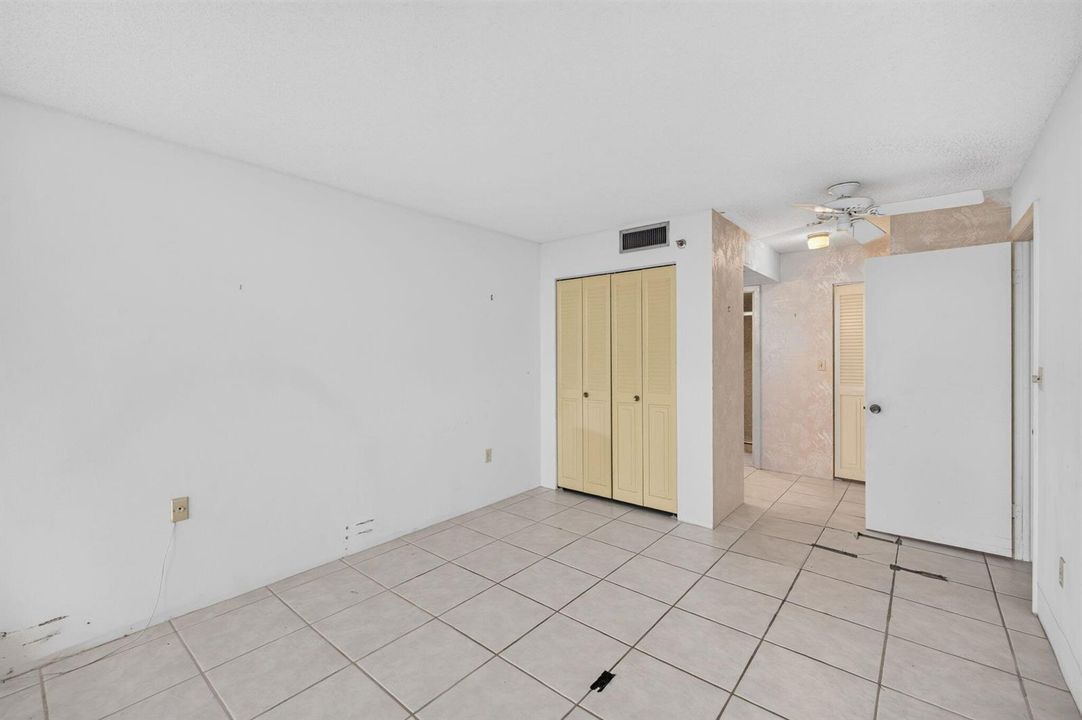 29-web-or-mls-a699A9777