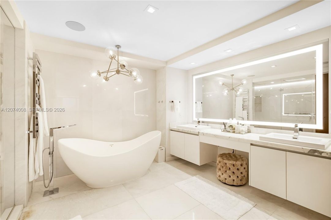 For Sale: $3,300,000 (4 beds, 4 baths, 3296 Square Feet)