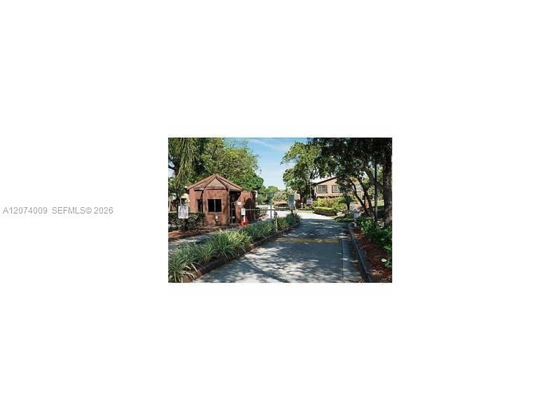 For Sale: $395,000 (3 beds, 2 baths, 1575 Square Feet)