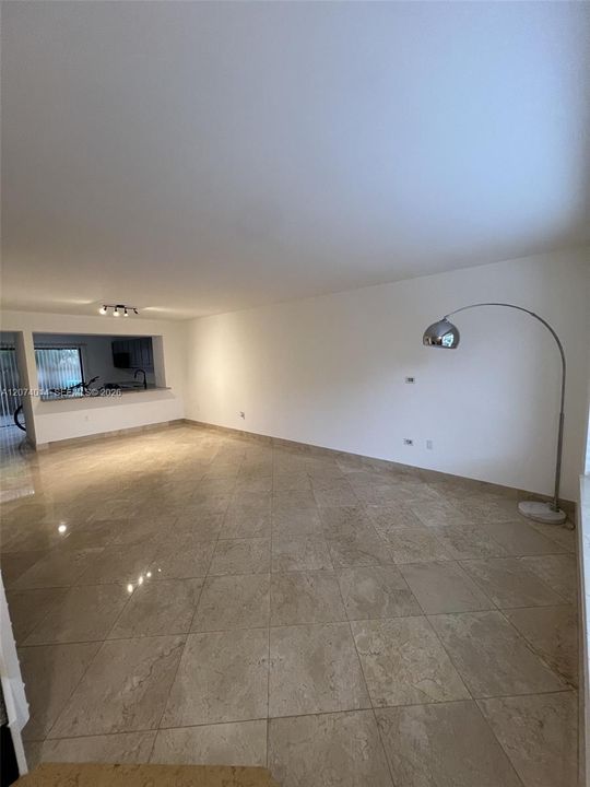 For Sale: $490,999 (2 beds, 1 baths, 1152 Square Feet)