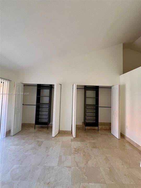 For Sale: $490,999 (2 beds, 1 baths, 1152 Square Feet)