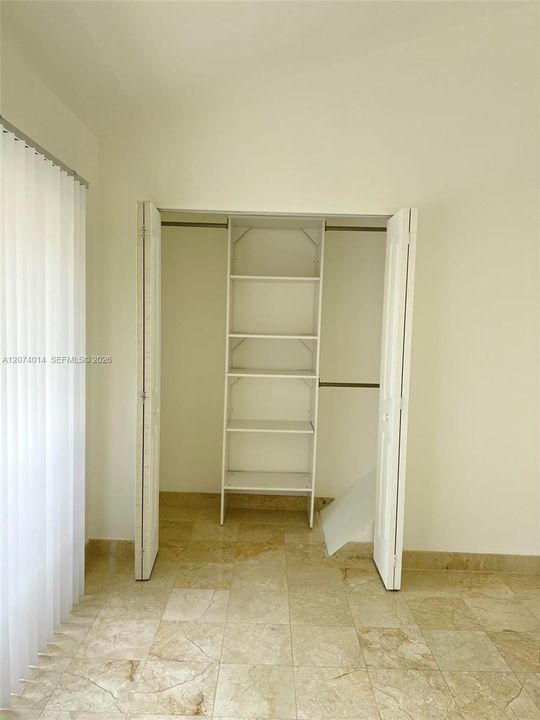 For Sale: $490,999 (2 beds, 1 baths, 1152 Square Feet)