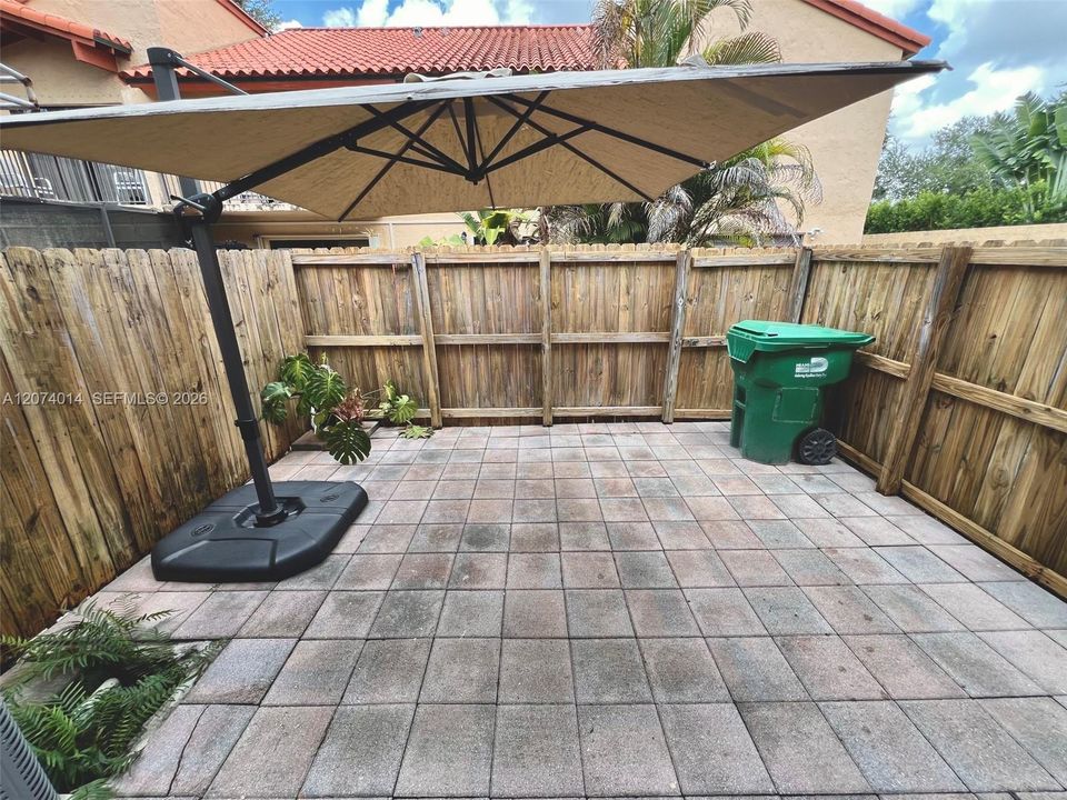 For Sale: $490,999 (2 beds, 1 baths, 1152 Square Feet)