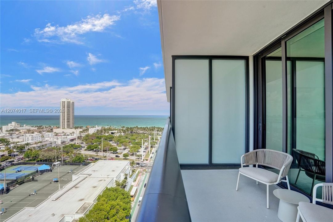 For Rent: $5,000 (1 beds, 1 baths, 435 Square Feet)