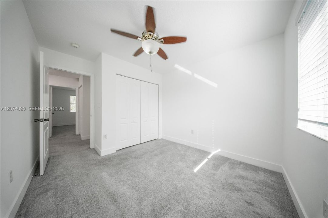 For Rent: $4,300 (4 beds, 2 baths, 1940 Square Feet)