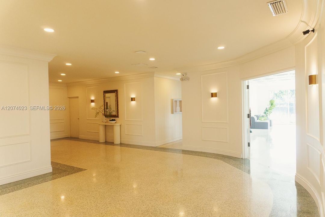 For Sale: $609,500 (2 beds, 2 baths, 1490 Square Feet)