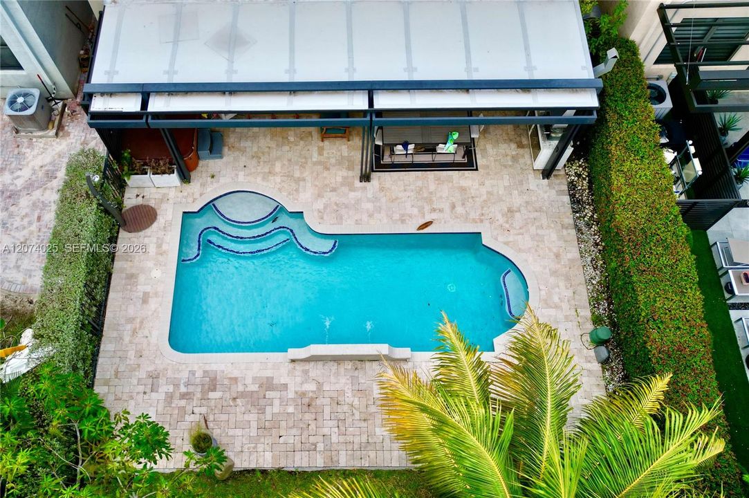 For Rent: $6,000 (4 beds, 2 baths, 2361 Square Feet)