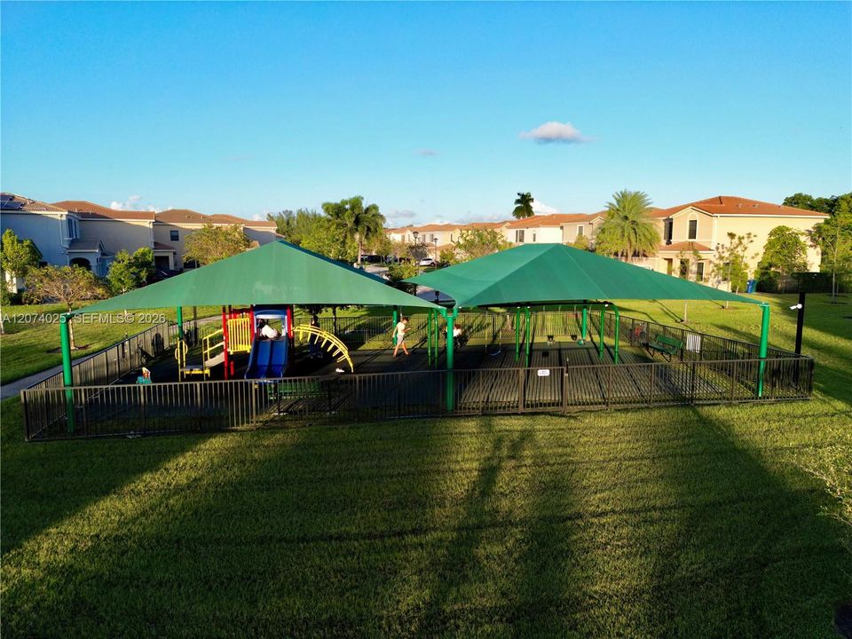 For Rent: $6,000 (4 beds, 2 baths, 2361 Square Feet)