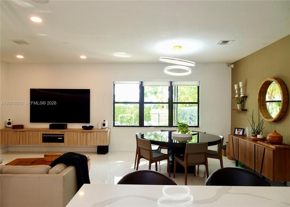 For Rent: $6,000 (4 beds, 2 baths, 2361 Square Feet)