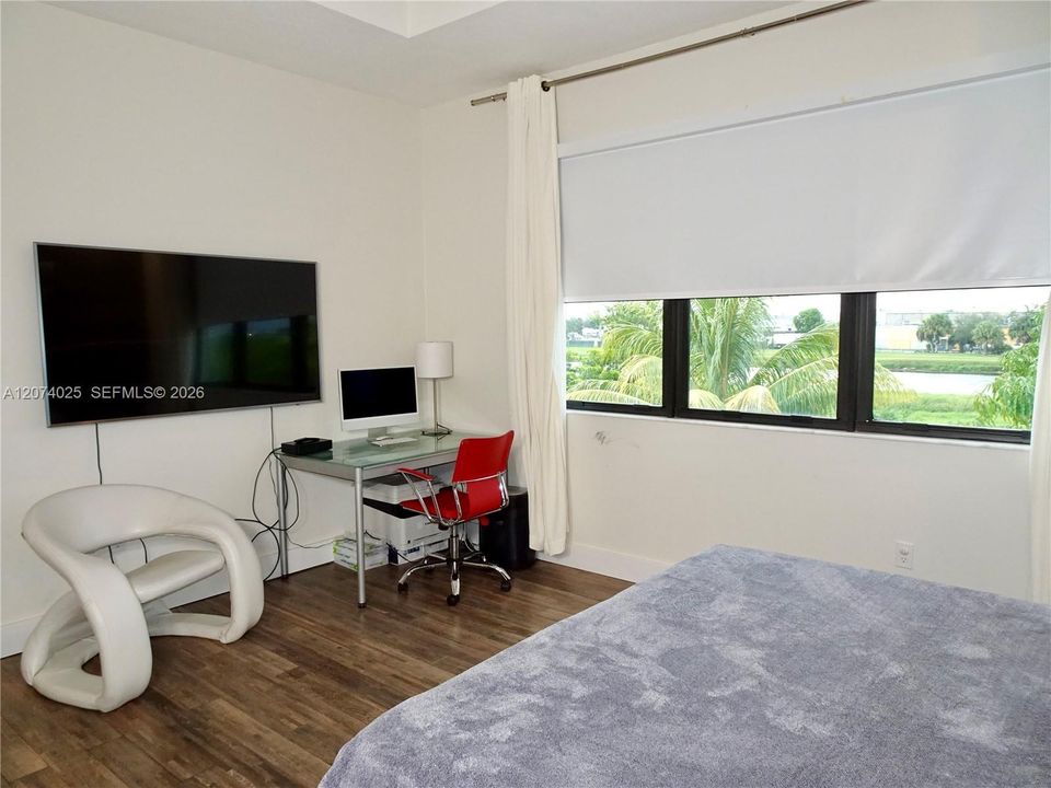 For Rent: $6,000 (4 beds, 2 baths, 2361 Square Feet)