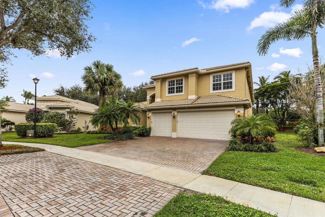 REMAX SLHG 6966 Great Falls Valenica Poi