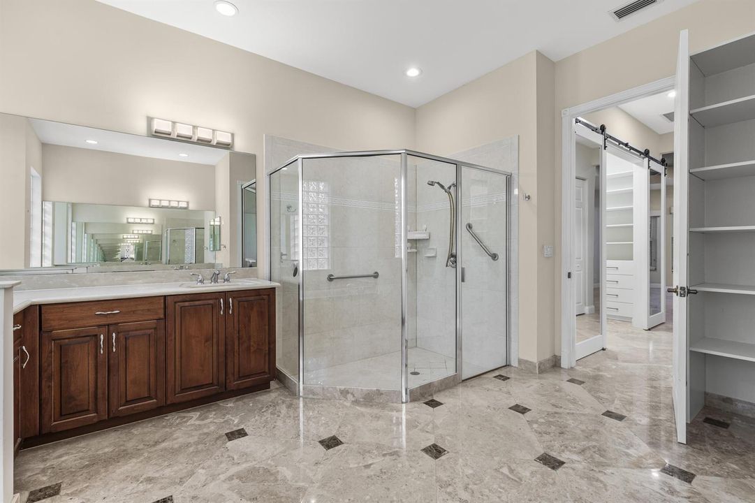 REMAX SLHG 6966 Great Falls Valenica Poi