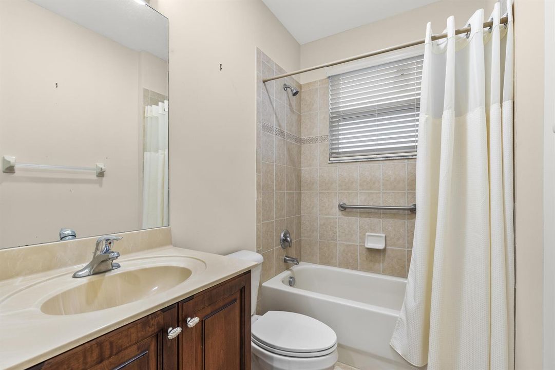 REMAX SLHG 6966 Great Falls Valenica Poi
