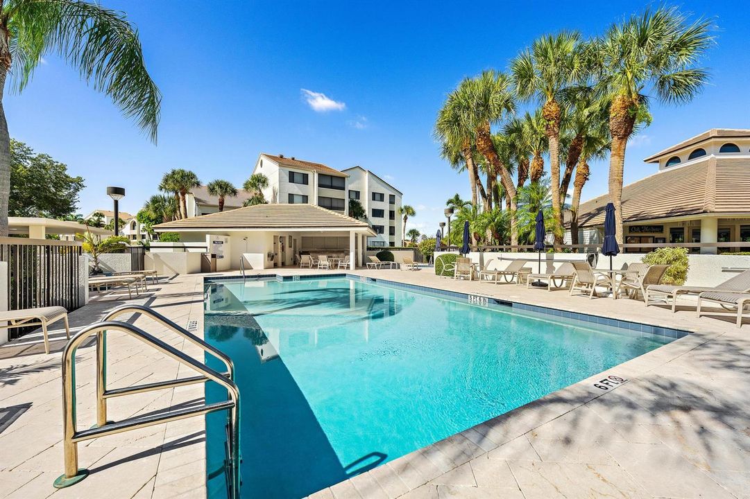 Oak Harbour Dr b4-7