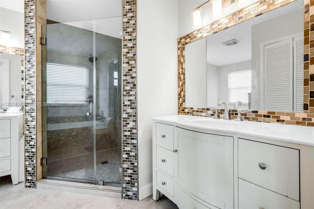 For Sale: $725,000 (4 beds, 2 baths, 2071 Square Feet)