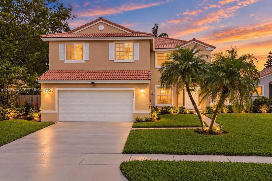 For Sale: $725,000 (4 beds, 2 baths, 2071 Square Feet)