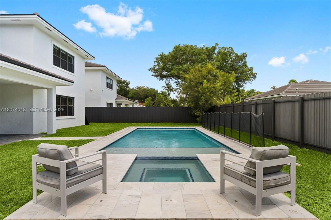 For Sale: $1,749,000 (5 beds, 5 baths, 3533 Square Feet)
