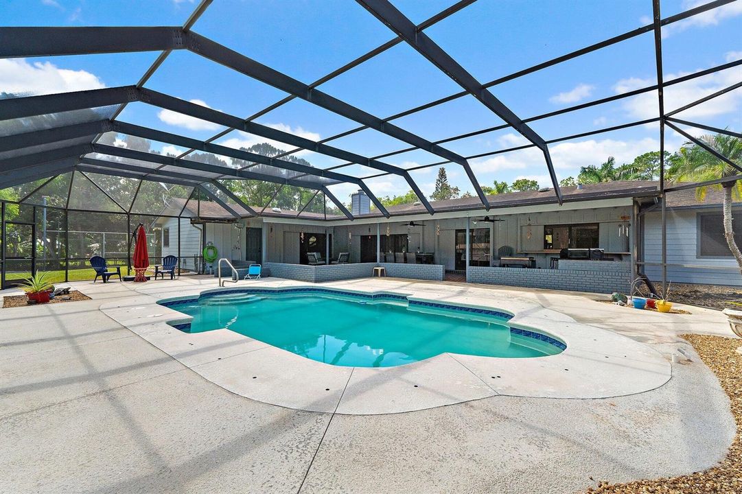 049-12395-153rdCtN-Pool