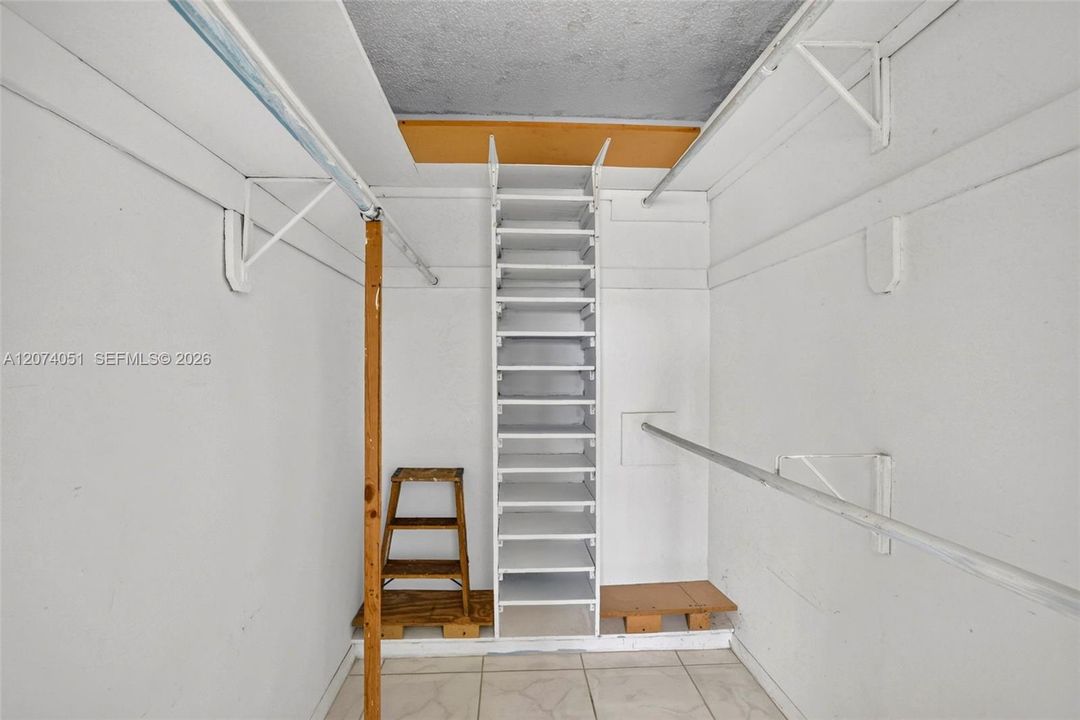 En Venta: $59,000 (1 camas, 1 baños, 640 Pies cuadrados)