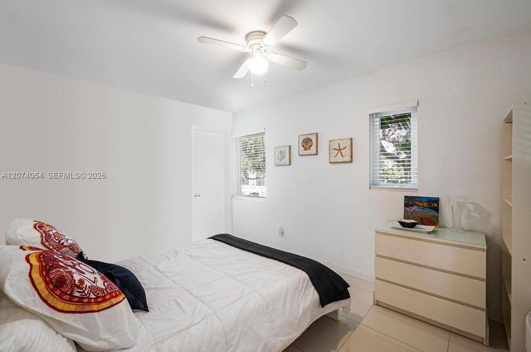 For Rent: $2,350 (1 beds, 1 baths, 600 Square Feet)