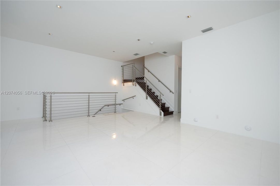 For Sale: $850,000 (4 beds, 3 baths, 2335 Square Feet)