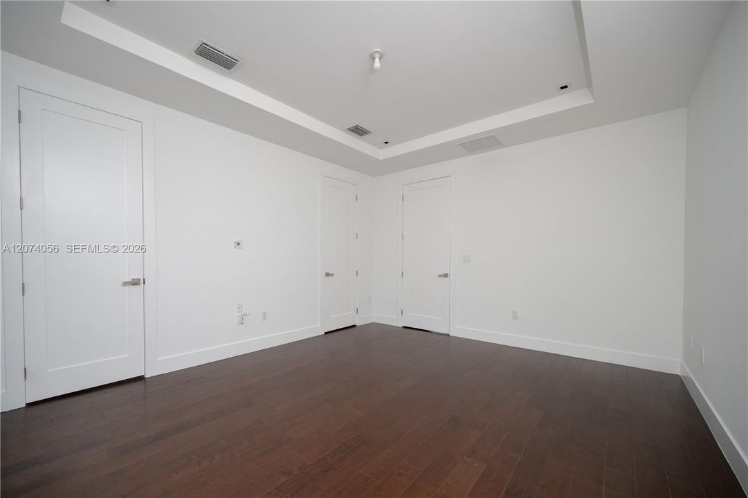 For Sale: $850,000 (4 beds, 3 baths, 2335 Square Feet)