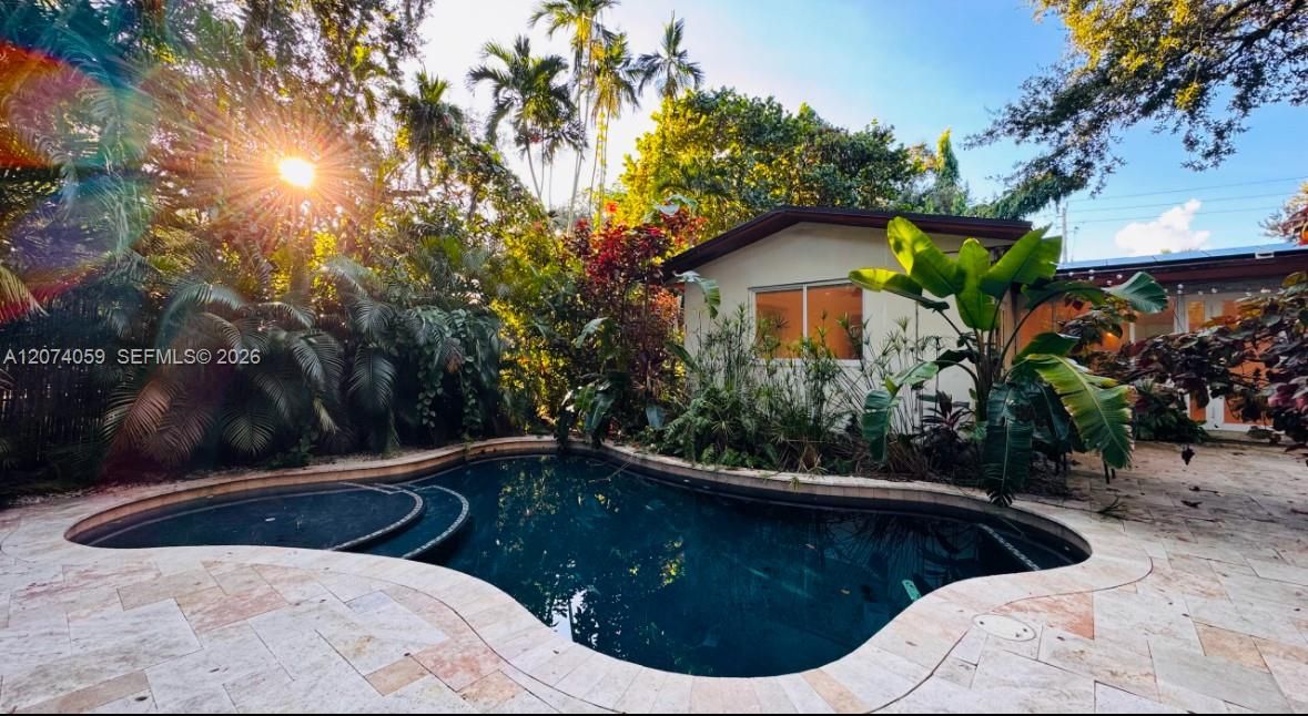 For Sale: $899,000 (4 beds, 2 baths, 2220 Square Feet)
