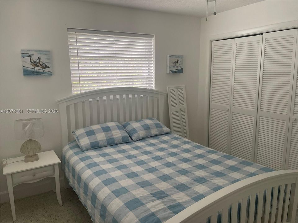 For Sale: $525,000 (3 beds, 1 baths, 960 Square Feet)