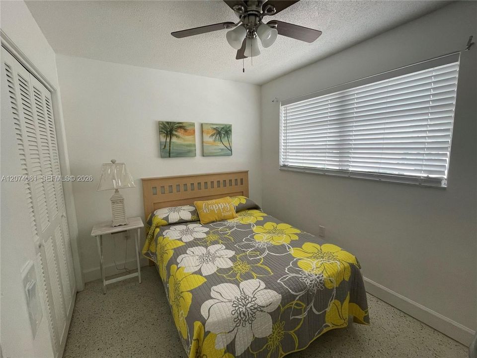 For Sale: $525,000 (3 beds, 1 baths, 960 Square Feet)