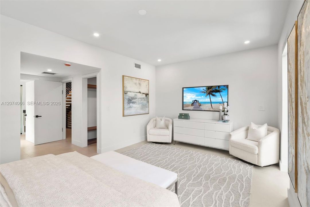 For Sale: $1,579,000 (3 beds, 3 baths, 2237 Square Feet)