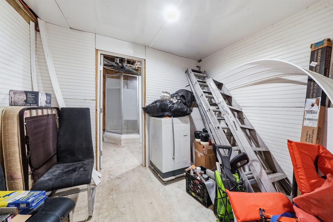 21-1041 Pine Way NE, Okeechobee, FL