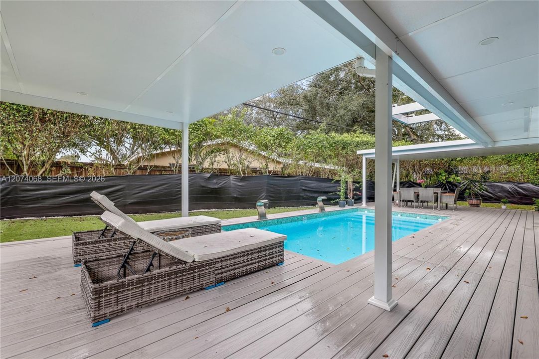 For Rent: $4,200 (4 beds, 3 baths, 1480 Square Feet)